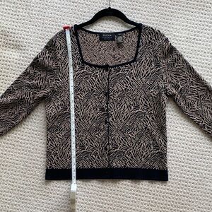 NWT Dana Buchman Cardigan Size Medium Petite